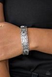 Southern Borders Black Bracelet